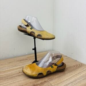 El Naturalista Wakataua Slingback Tan Leather Flats Women’s Size 5.5